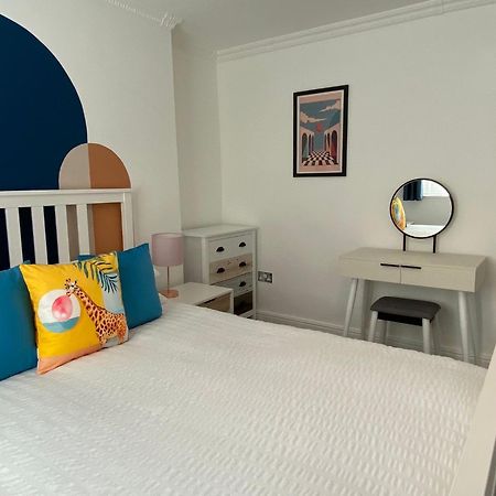 Kemptown Courtyard Apartment Brighton ภายนอก รูปภาพ